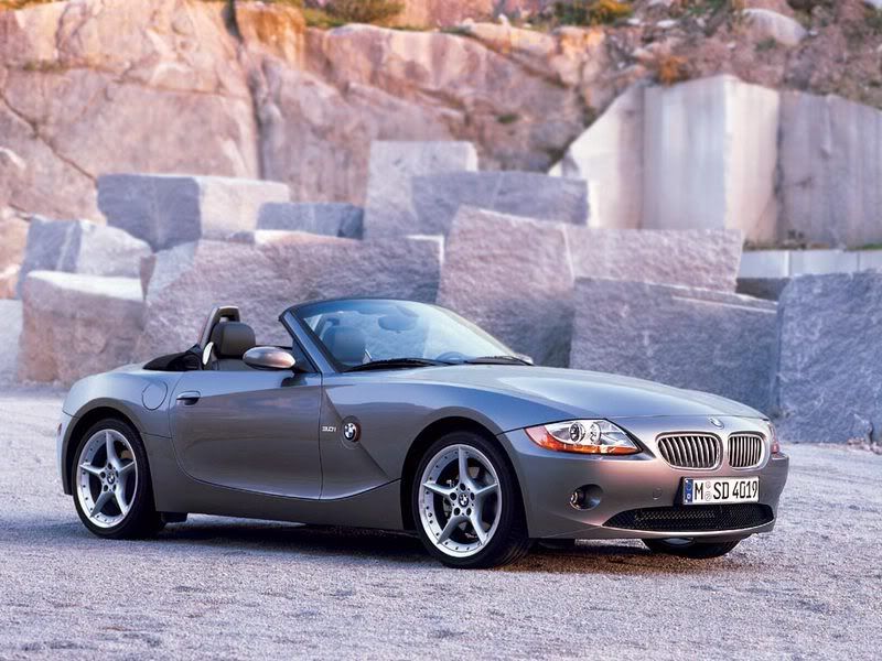 BMW_Z4_Roadster_2005.jpg