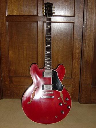 196220ES335-Gibson-cherryred.jpg