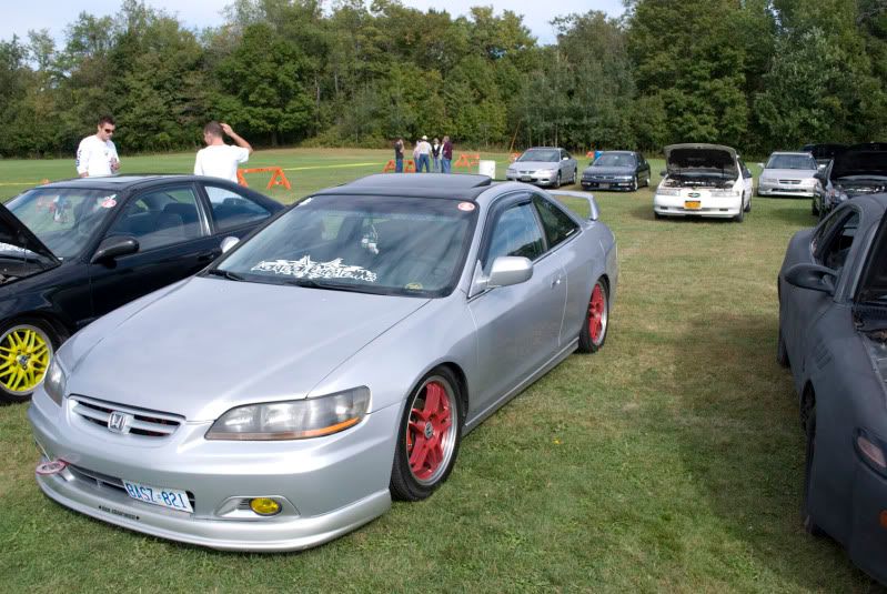 http://i87.photobucket.com/albums/k134/geclipse/h-t%20show/accord-1.jpg