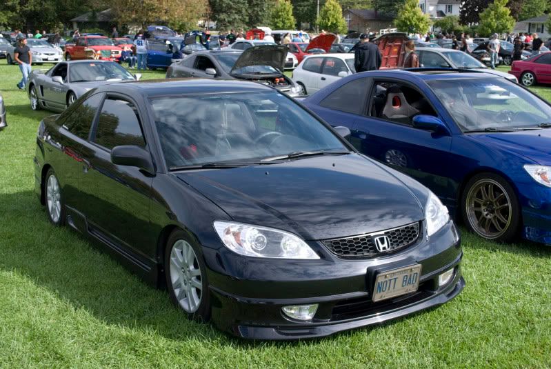 http://i87.photobucket.com/albums/k134/geclipse/h-t%20show/cleancivic.jpg