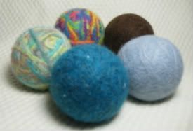 Set of 5 boyish or gn 100% wool dryer balls