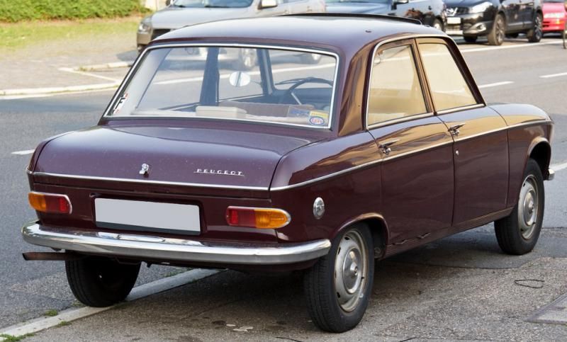 Peugeot204.jpg