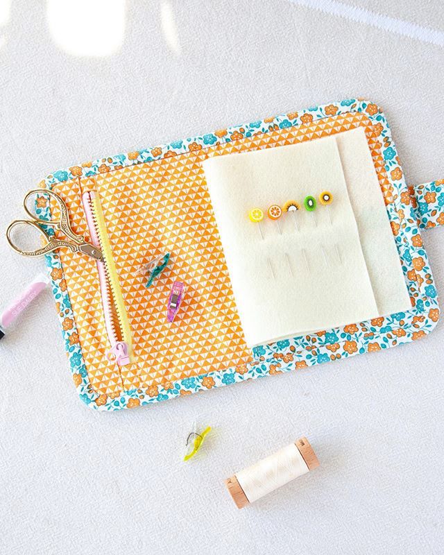  Retro Mama | Pins and Needles Book sewn by Minki @zeriano