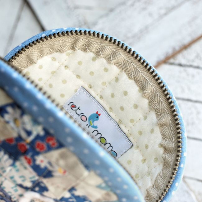  retro mama | pinwheel quilted notions pouch