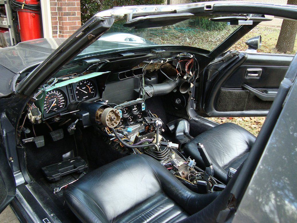 1982 corvette dashboard